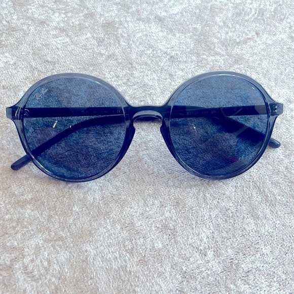 NWOT Ray-Ban Retro 60s Round Frames Translucent Blue Sunglasses main image 11